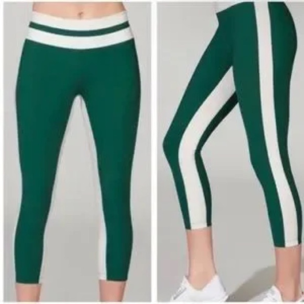 Women’s Green & White Striped Athletic Leggings